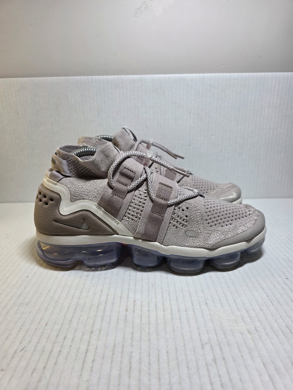 Nike Air Vapormax Flyknit Utility Moon Particle Tan Mens Size 8.5